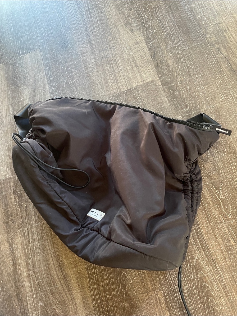 Wilo The Label Ruched Cinched Puffer Bag. Black - Picture 4 of 6
